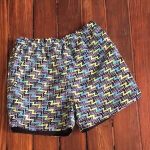 Vintage Stubbies reversible geometric print elastic waist unlined swim trunks